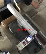 寧波某客戶(hù)為合金鋼螺栓和鑲件，風(fēng)力發(fā)電葉片襯套定制的專(zhuān)用噴砂